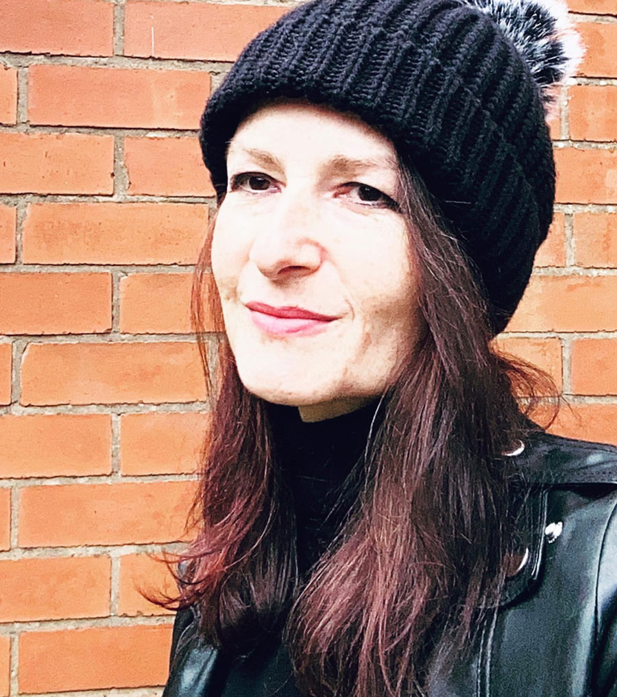 Racheal-Bloom the author